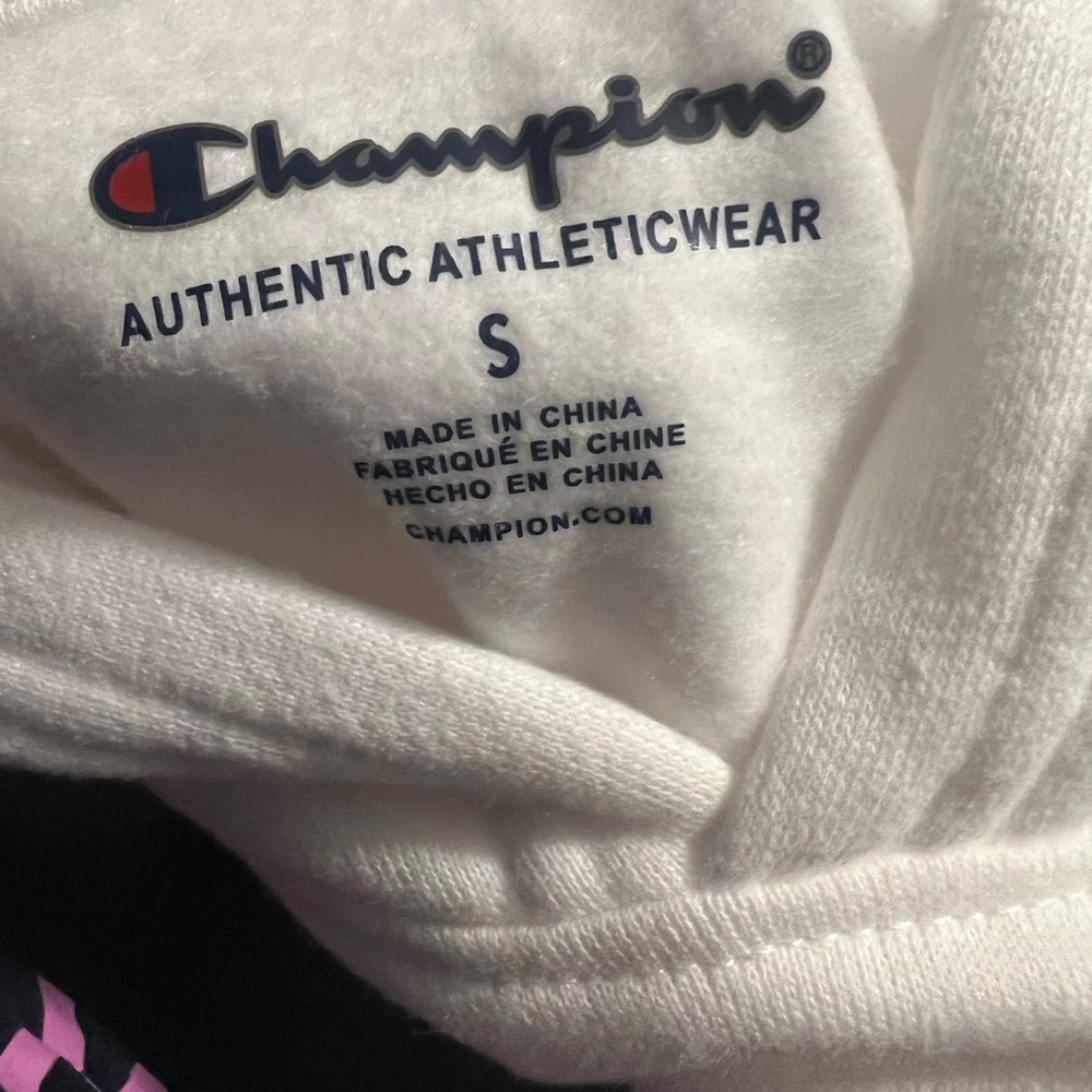 Nwt champion girls hoody - Picture 4 of 4